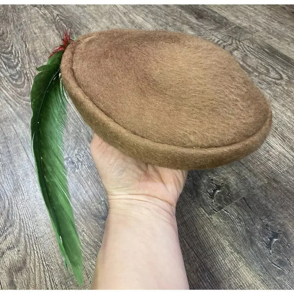 Vintage 1950’s Ladies Imported Alaskan Fur Pillbox Fascinator Hat Miss Howes